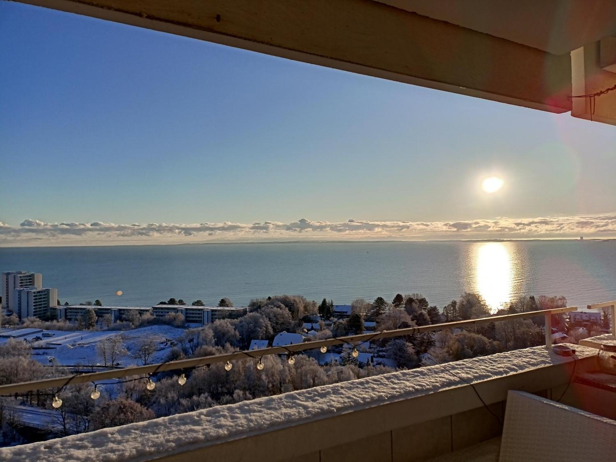 Wohnung Mit Traumhaftem Meerblick Und Schwimmbad Sierksdorf Bagian luar foto